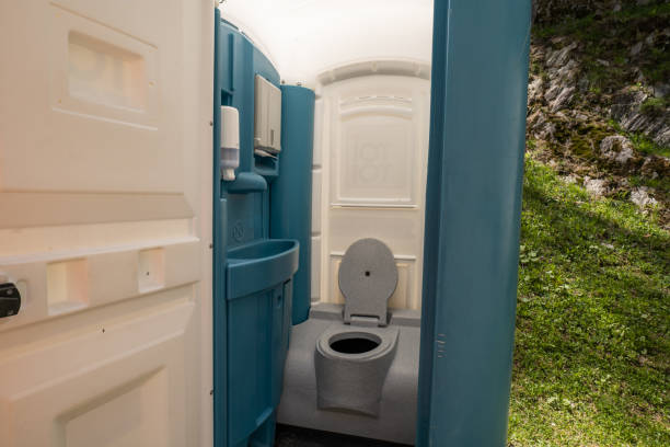 Best Porta potty rental near me  in Hanscom Af, MA